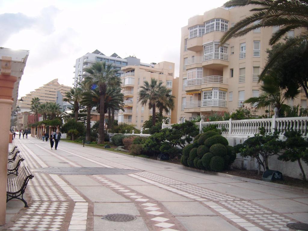 La Biznaga Hotel Benalmádena Esterno foto